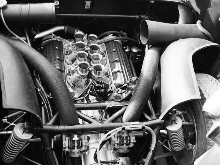  Ferrari 248 SP 1962 года  (фото 2 из 3)